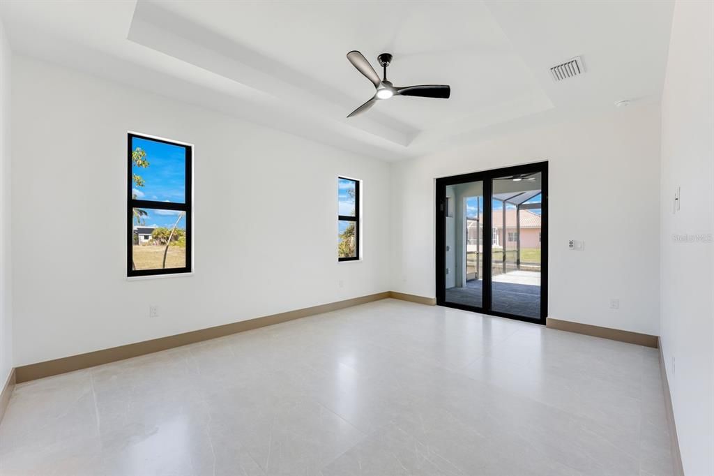 For Sale: $997,000 (4 beds, 3 baths, 2207 Square Feet)