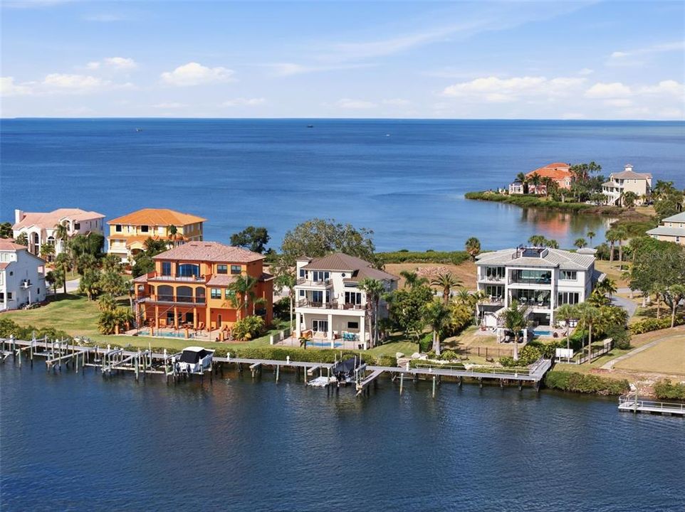 En Venta: $4,200,000 (5 camas, 5 baños, 4243 Pies cuadrados)