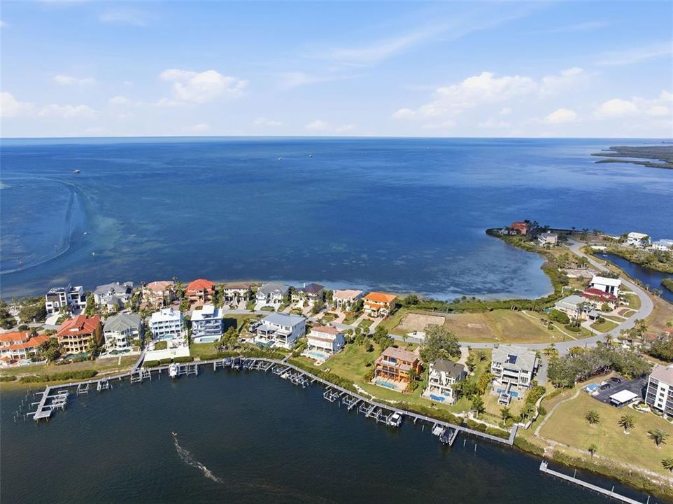 En Venta: $4,200,000 (5 camas, 5 baños, 4243 Pies cuadrados)
