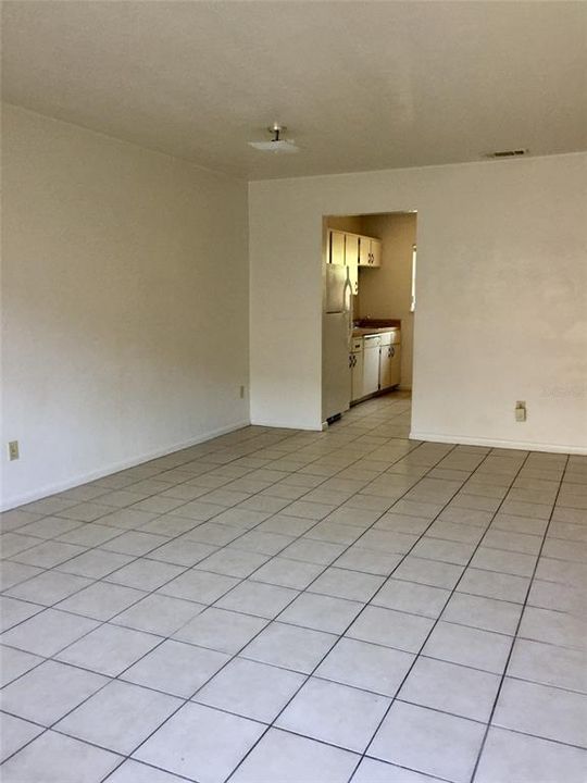 For Sale: $196,554 (4 beds, 0 baths, 1800 Square Feet)