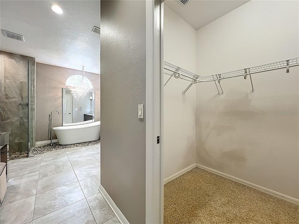 For Sale: $789,000 (4 beds, 3 baths, 2692 Square Feet)