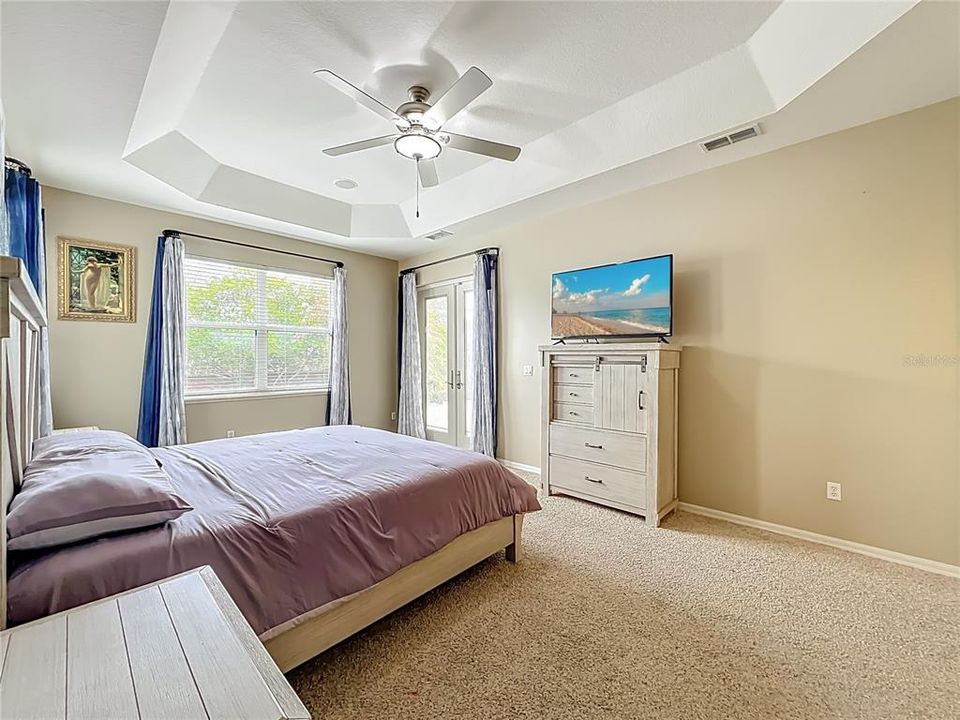 For Sale: $789,000 (4 beds, 3 baths, 2692 Square Feet)