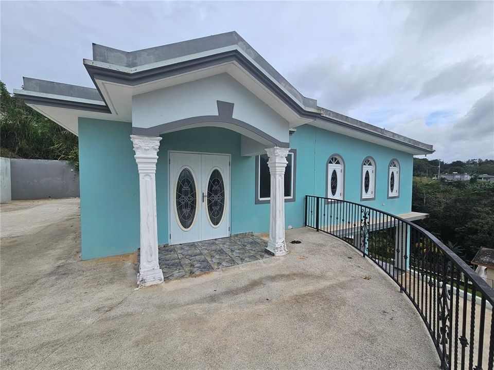 Под контрактом: $285,000 (3 спален, 2 ванн, 1506 Квадратных фут)
