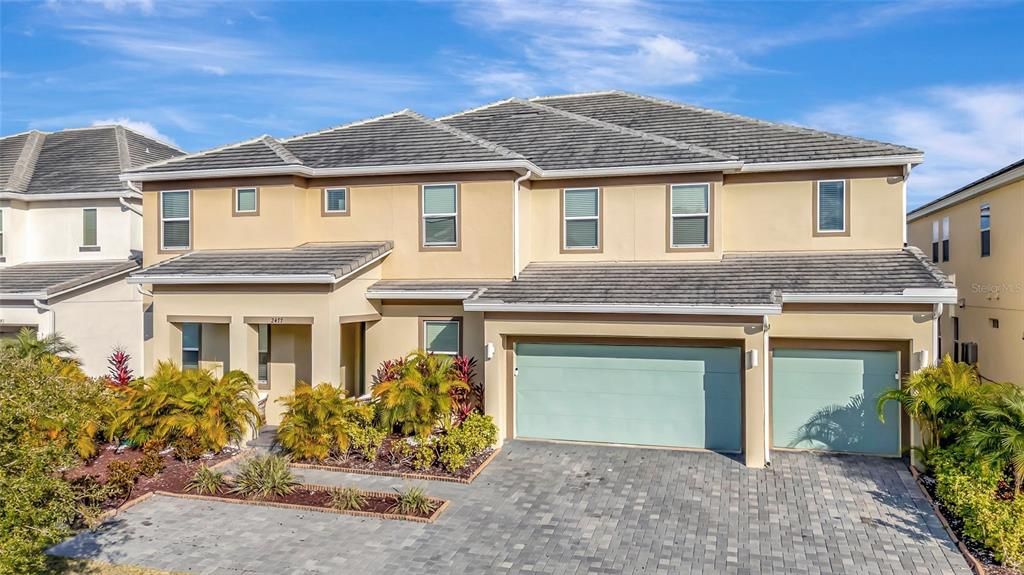 For Sale: $1,950,000 (15 beds, 15 baths, 6255 Square Feet)