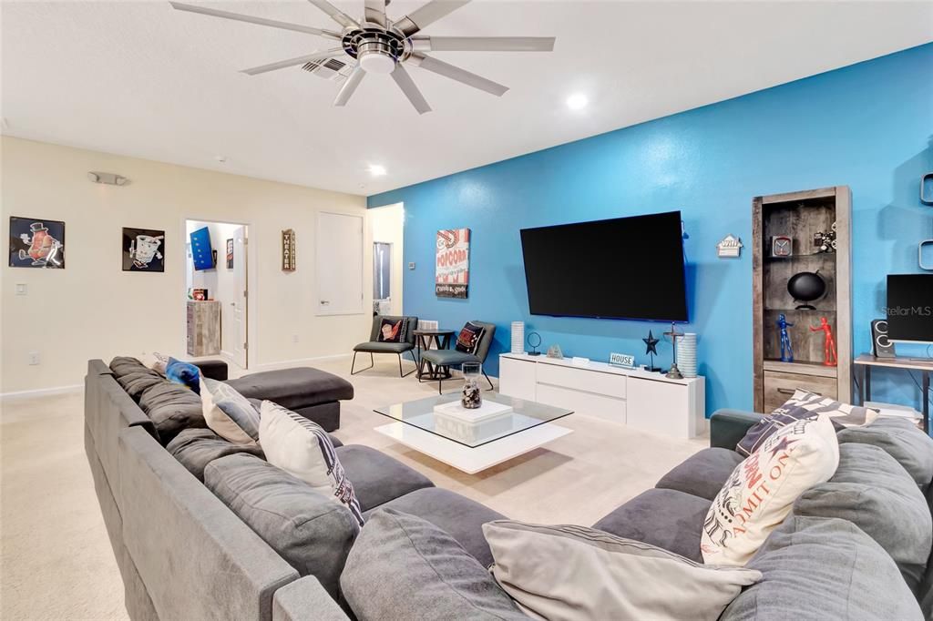 For Sale: $1,950,000 (15 beds, 15 baths, 6255 Square Feet)