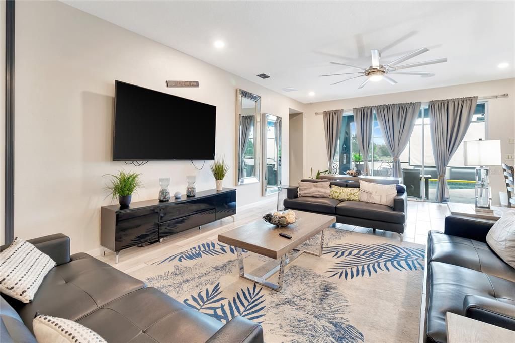 For Sale: $1,950,000 (15 beds, 15 baths, 6255 Square Feet)