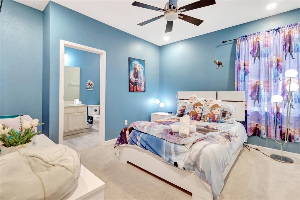 For Sale: $1,950,000 (15 beds, 15 baths, 6255 Square Feet)