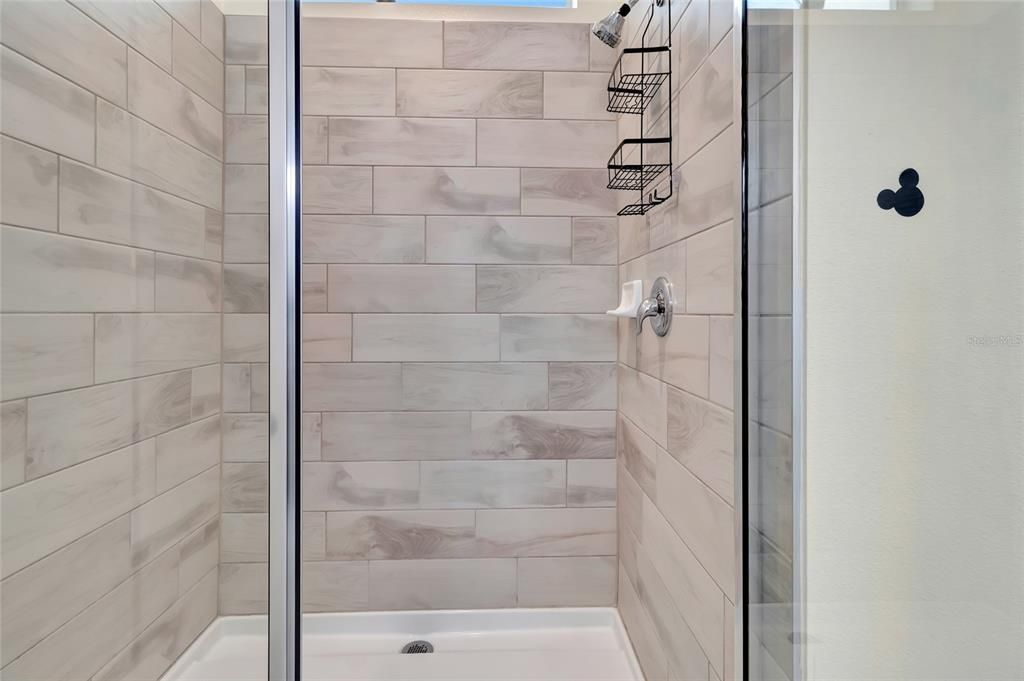 For Sale: $1,950,000 (15 beds, 15 baths, 6255 Square Feet)