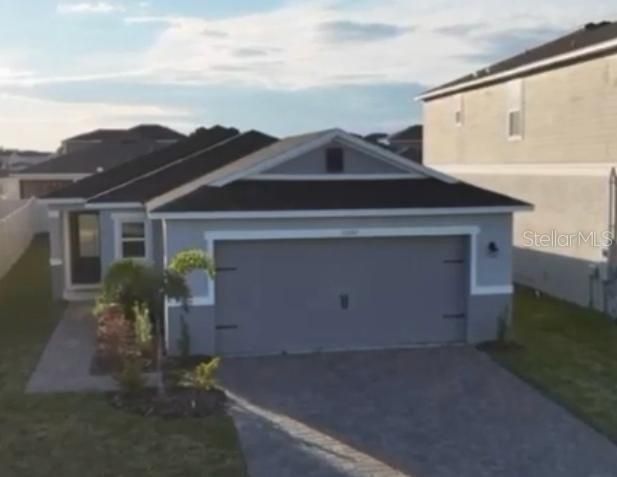 Vendido Recientemente: $390,000 (3 camas, 2 baños, 1511 Pies cuadrados)