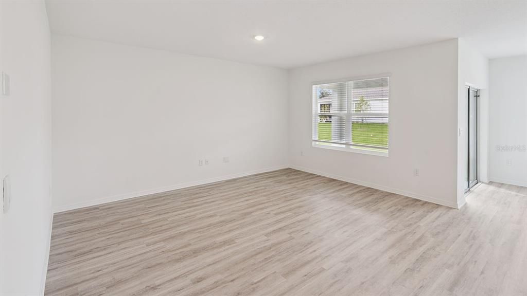 For Sale: $344,990 (3 beds, 2 baths, 1672 Square Feet)
