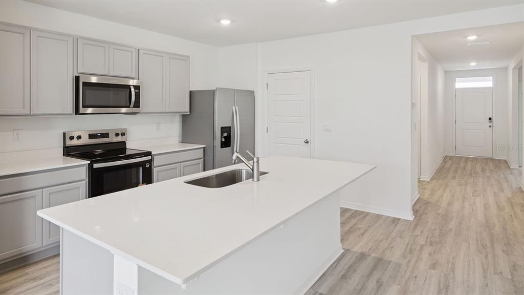 For Sale: $344,990 (3 beds, 2 baths, 1672 Square Feet)