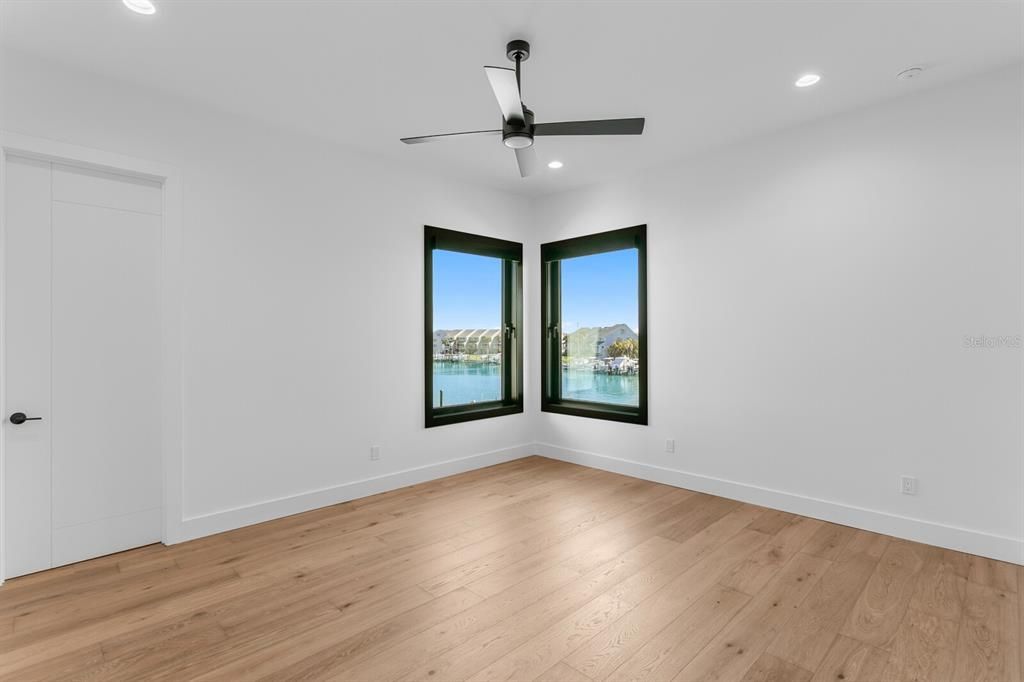 For Sale: $8,950,000 (4 beds, 5 baths, 5405 Square Feet)