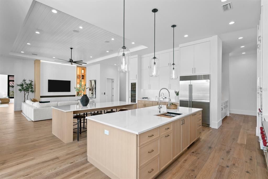 For Sale: $8,950,000 (4 beds, 5 baths, 5405 Square Feet)