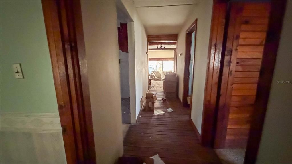 Activo con contrato: $150,000 (3 camas, 2 baños, 1848 Pies cuadrados)