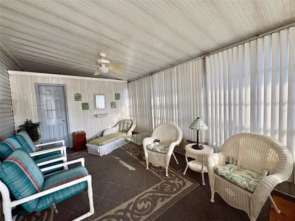 For Sale: $140,000 (2 beds, 2 baths, 1234 Square Feet)