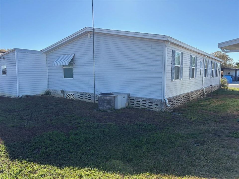 For Sale: $140,000 (2 beds, 2 baths, 1234 Square Feet)