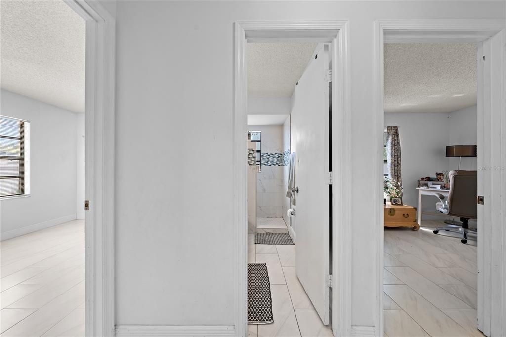 En Venta: $315,000 (3 camas, 2 baños, 1688 Pies cuadrados)