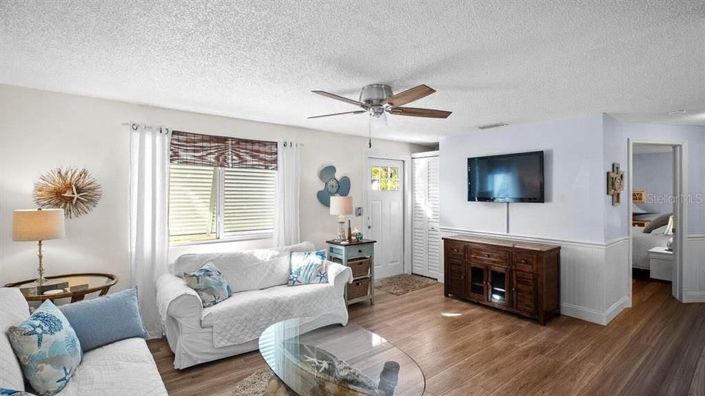 En Venta: $499,000 (3 camas, 2 baños, 1344 Pies cuadrados)