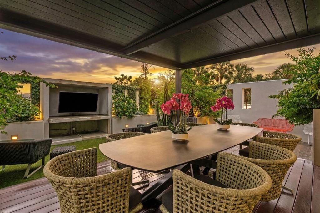 En Venta: $6,750,000 (3 camas, 3 baños, 5090 Pies cuadrados)