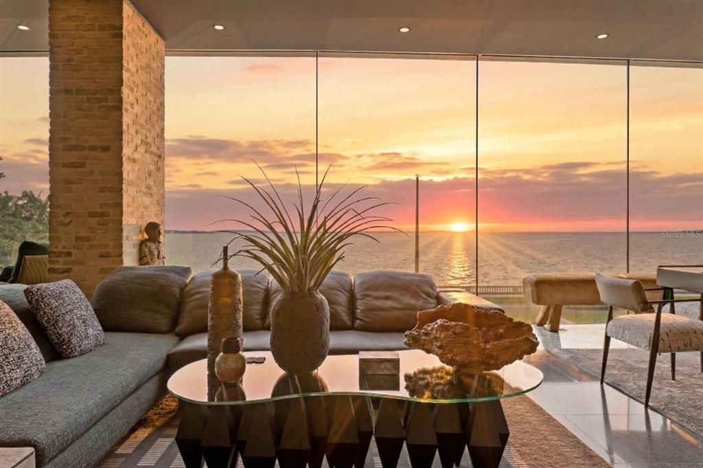 En Venta: $6,750,000 (3 camas, 3 baños, 5090 Pies cuadrados)