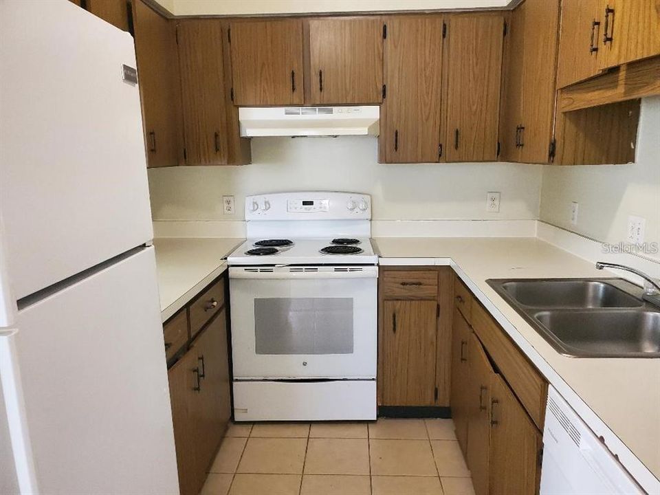 En Renta: $1,275 (2 camas, 1 baños, 906 Pies cuadrados)