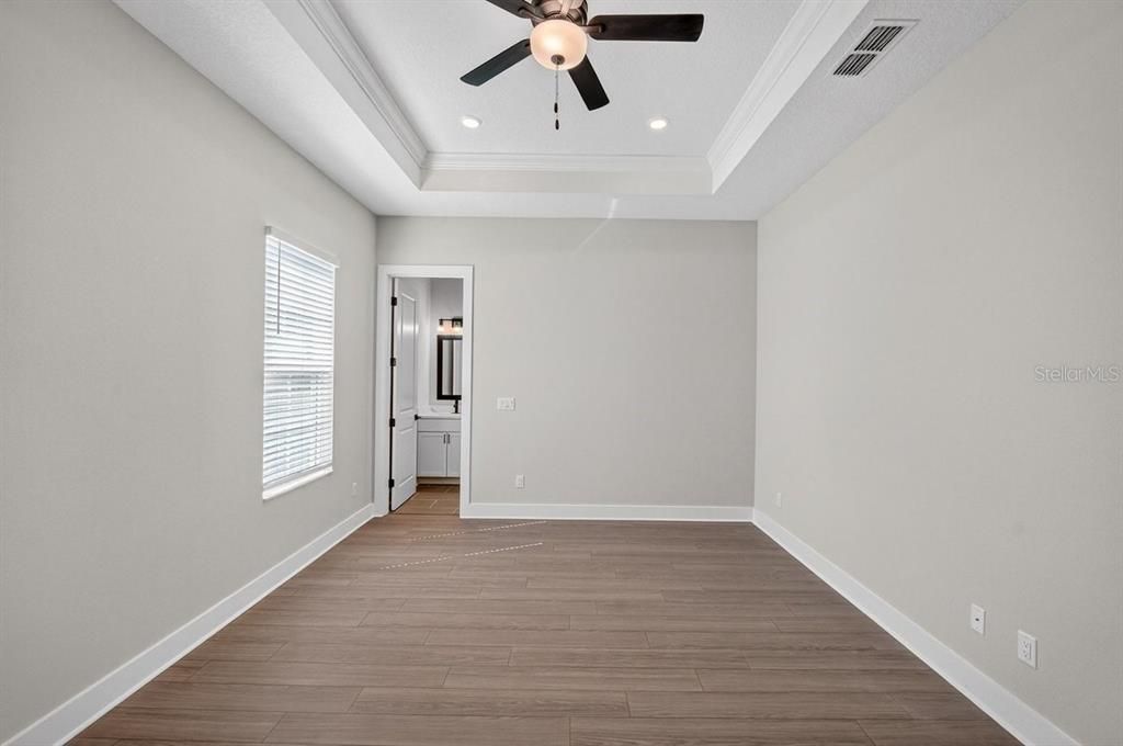 En Venta: $499,999 (4 camas, 3 baños, 2336 Pies cuadrados)