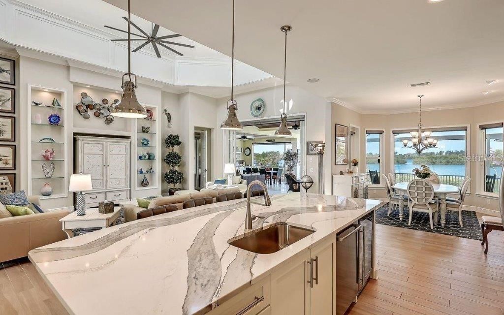 For Sale: $3,150,000 (3 beds, 3 baths, 2665 Square Feet)