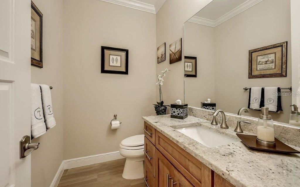 For Sale: $3,150,000 (3 beds, 3 baths, 2665 Square Feet)