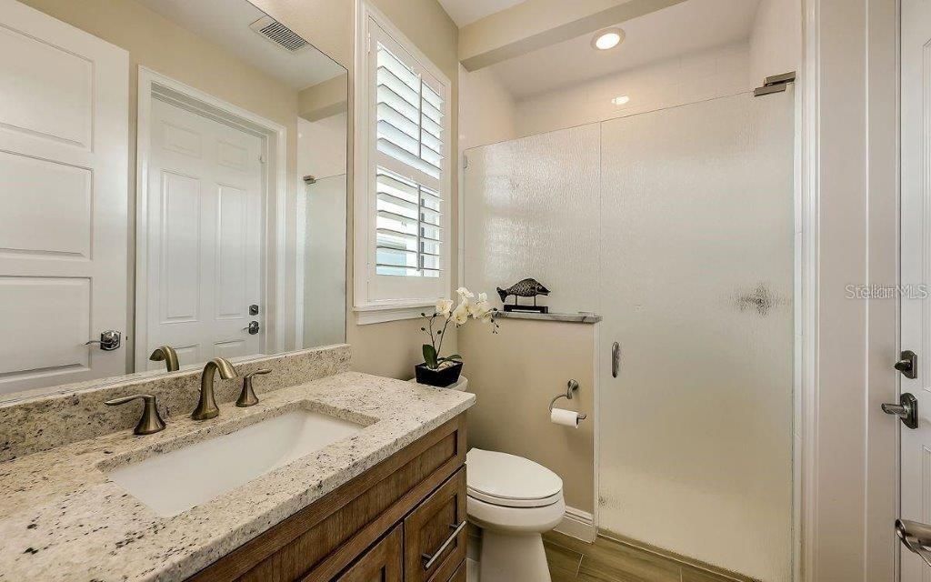 For Sale: $3,150,000 (3 beds, 3 baths, 2665 Square Feet)