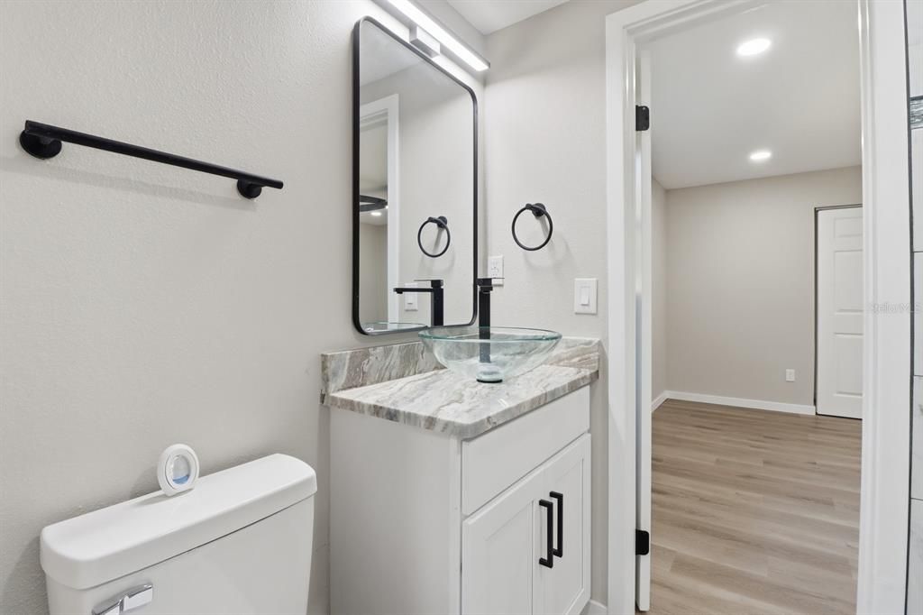 Active With Contract: $219,990 (5 beds, 2 baths, 1969 Square Feet)