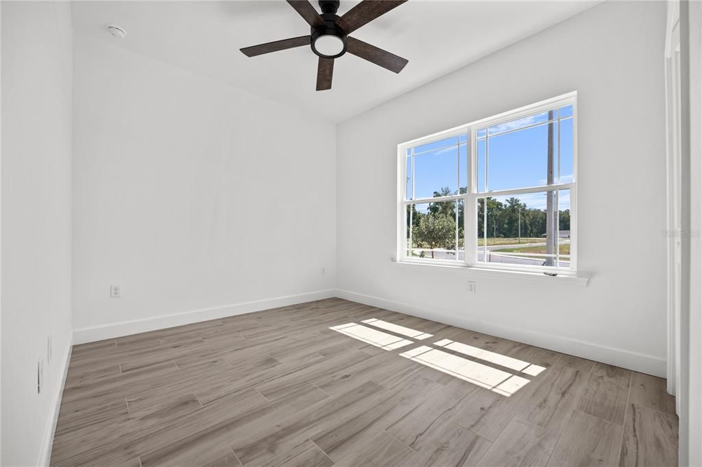 For Sale: $467,900 (3 beds, 2 baths, 1900 Square Feet)