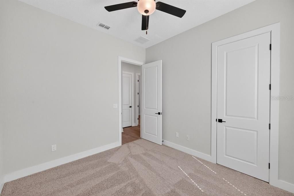 En Venta: $454,900 (4 camas, 2 baños, 1847 Pies cuadrados)