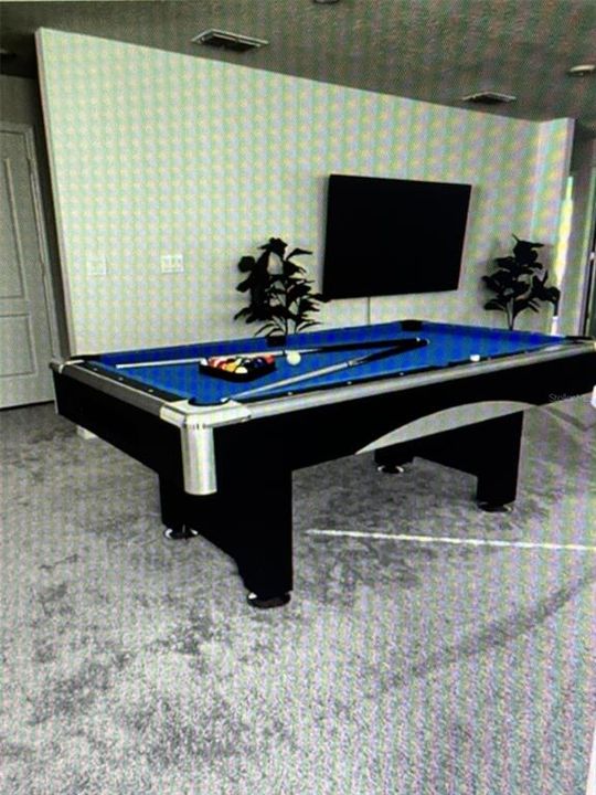 For Rent: $4,250 (6 beds, 4 baths, 3176 Square Feet)