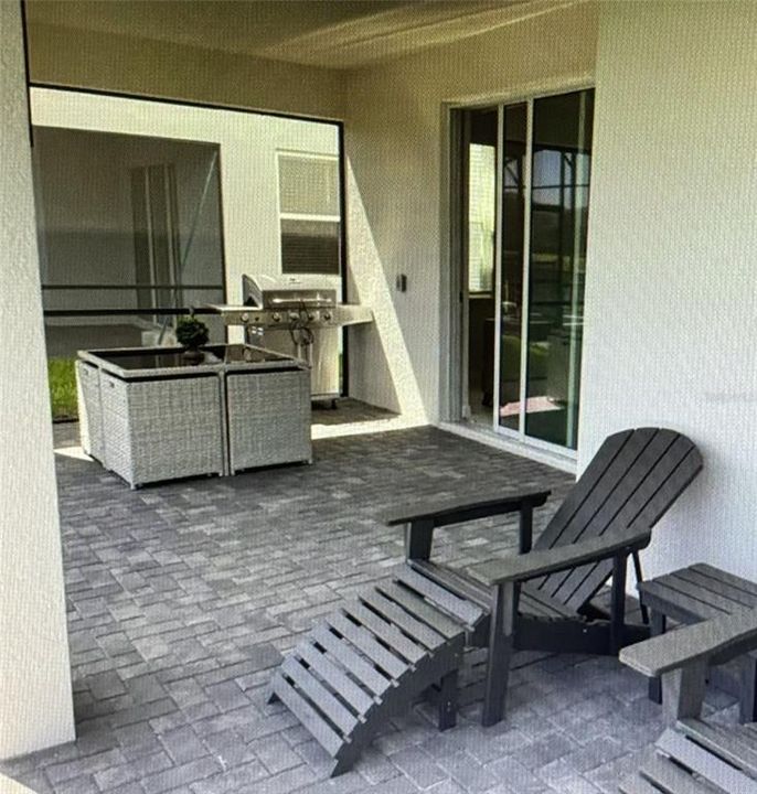 For Rent: $4,250 (6 beds, 4 baths, 3176 Square Feet)