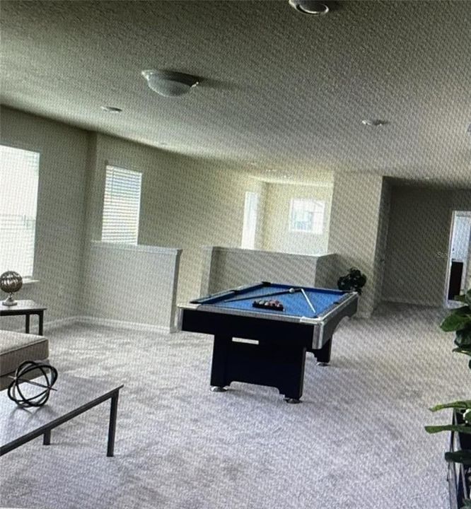 For Rent: $4,250 (6 beds, 4 baths, 3176 Square Feet)