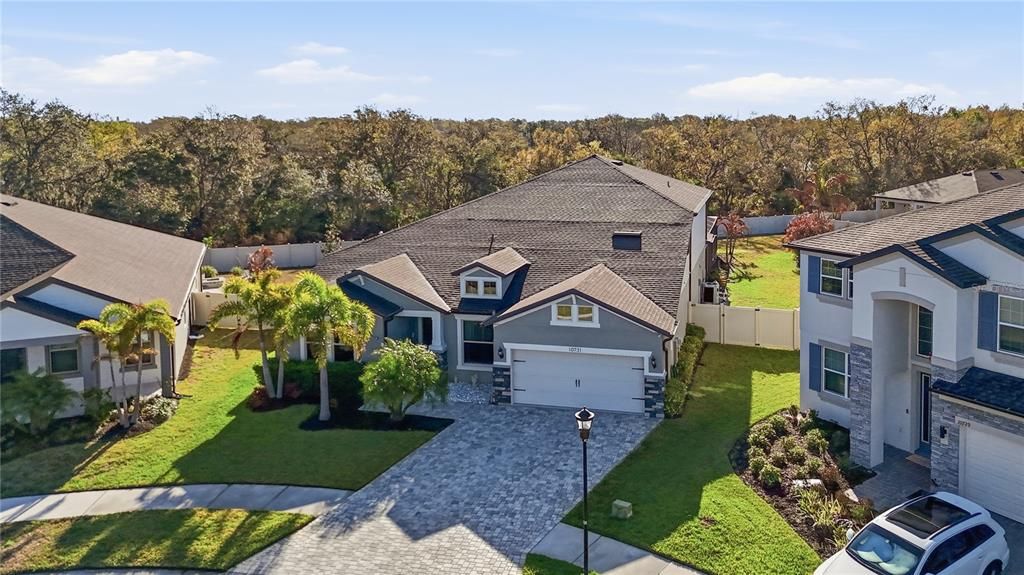 Vendido Recientemente: $799,999 (6 camas, 3 baños, 4169 Pies cuadrados)