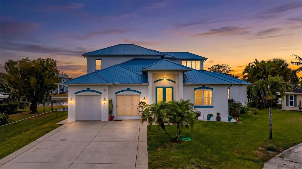 На продажу: $699,000 (3 спален, 2 ванн, 2504 Квадратных фут)