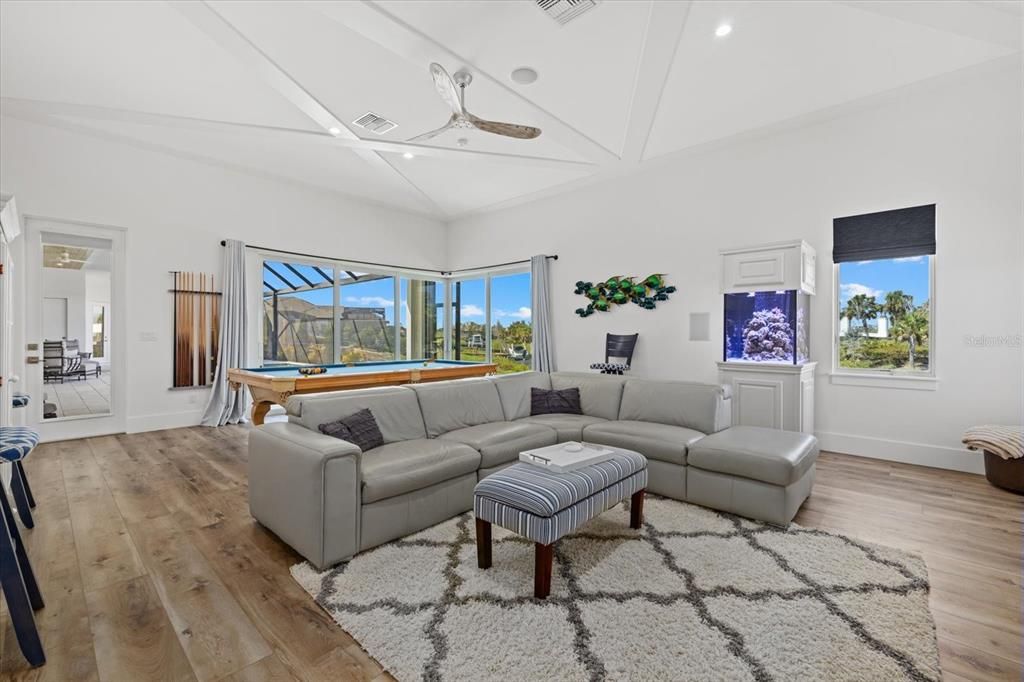 For Sale: $3,348,000 (4 beds, 4 baths, 4209 Square Feet)