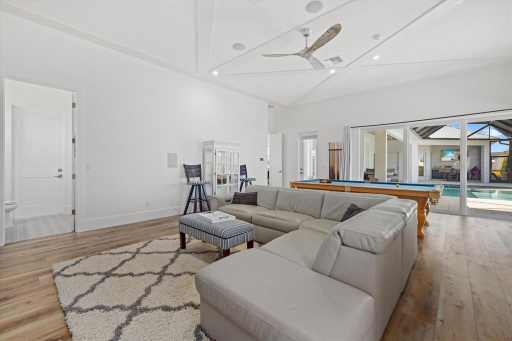 For Sale: $3,348,000 (4 beds, 4 baths, 4209 Square Feet)