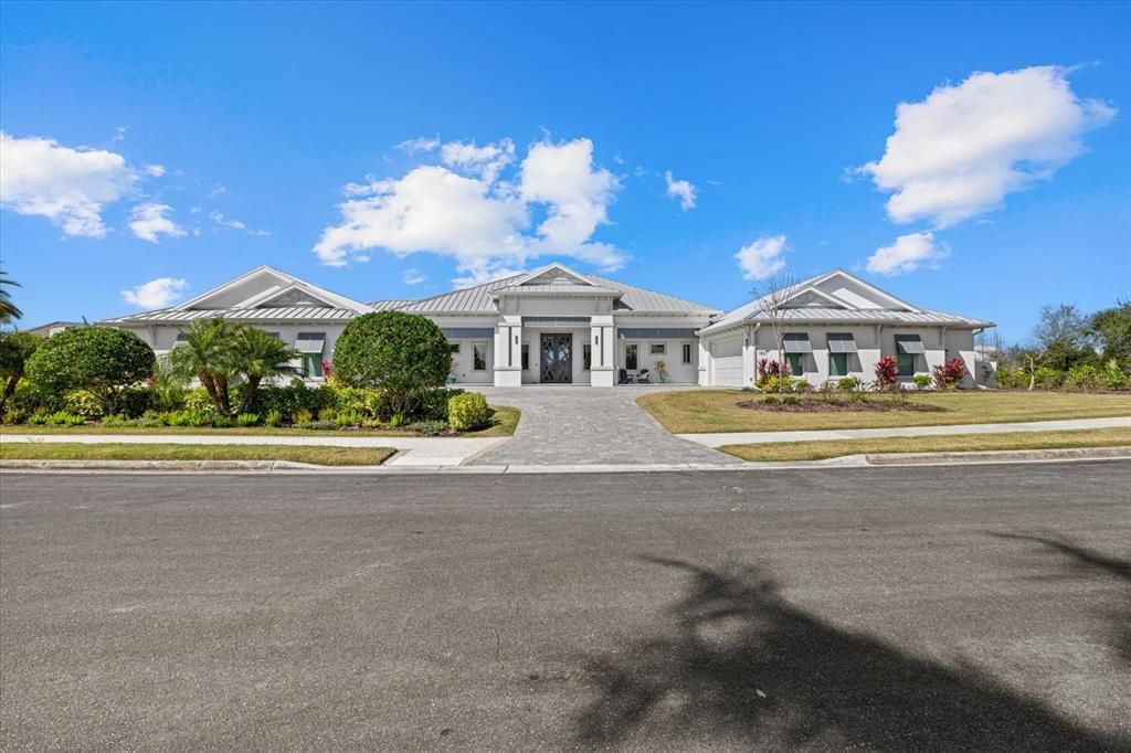 For Sale: $3,348,000 (4 beds, 4 baths, 4209 Square Feet)