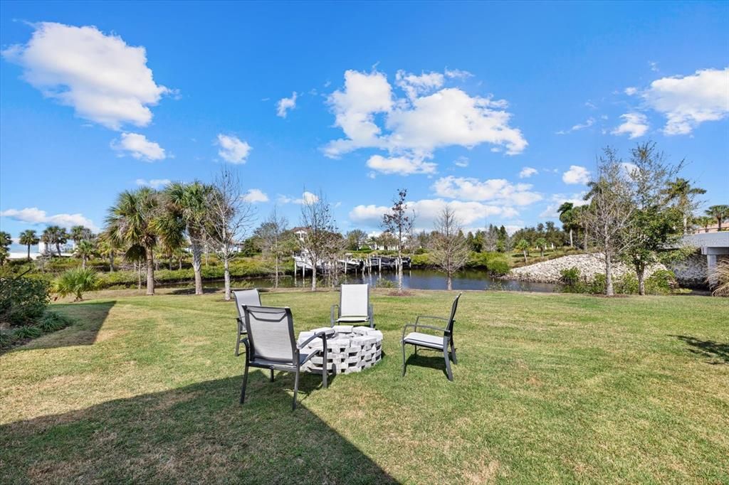 For Sale: $3,348,000 (4 beds, 4 baths, 4209 Square Feet)