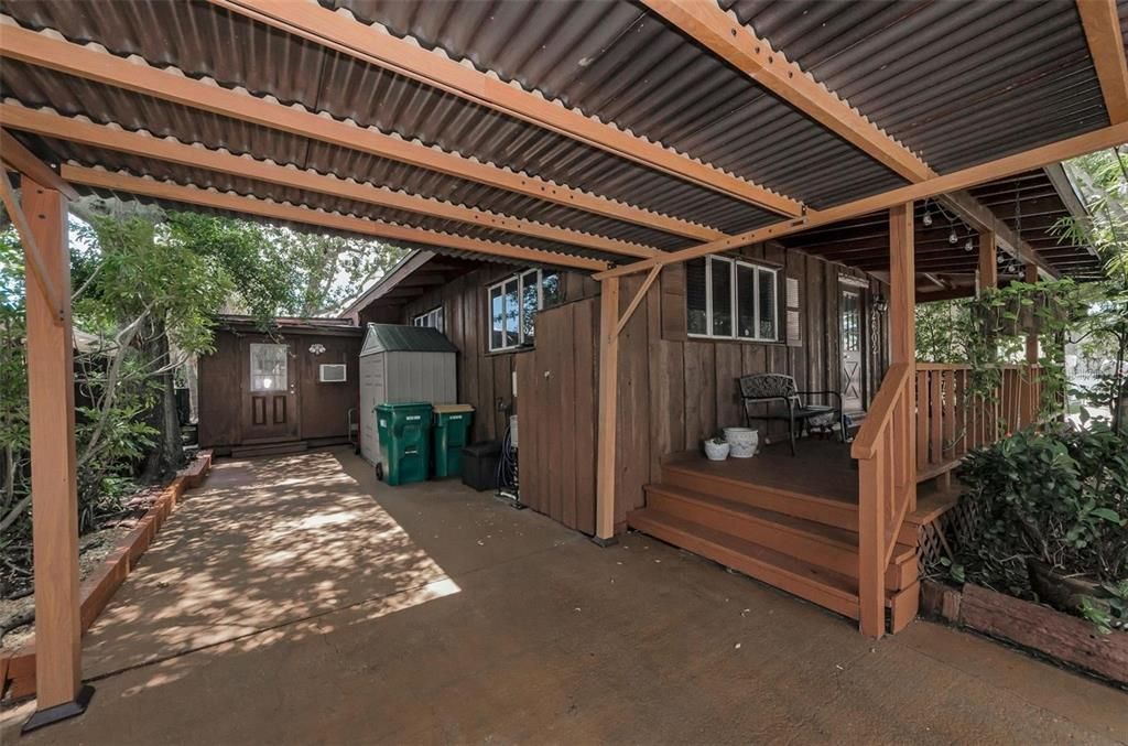 For Sale: $390,000 (2 beds, 2 baths, 1307 Square Feet)