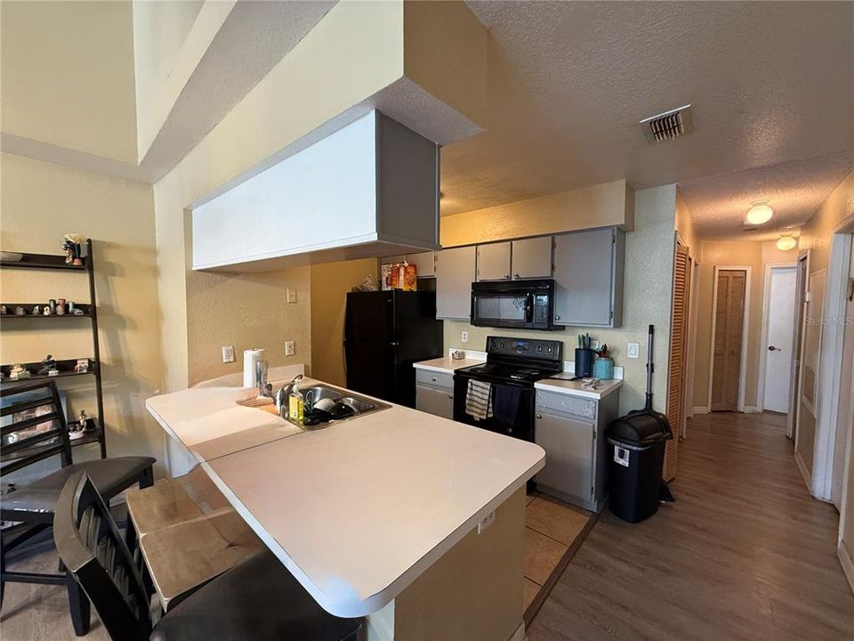 For Sale: $219,900 (3 beds, 2 baths, 1326 Square Feet)