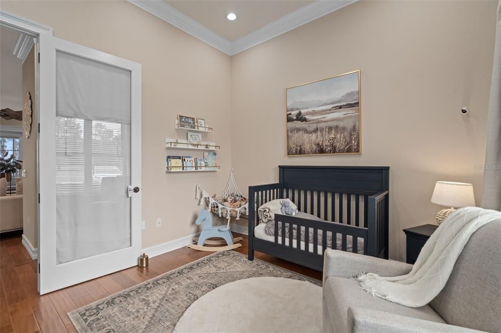 For Sale: $2,149,000 (5 beds, 3 baths, 4075 Square Feet)