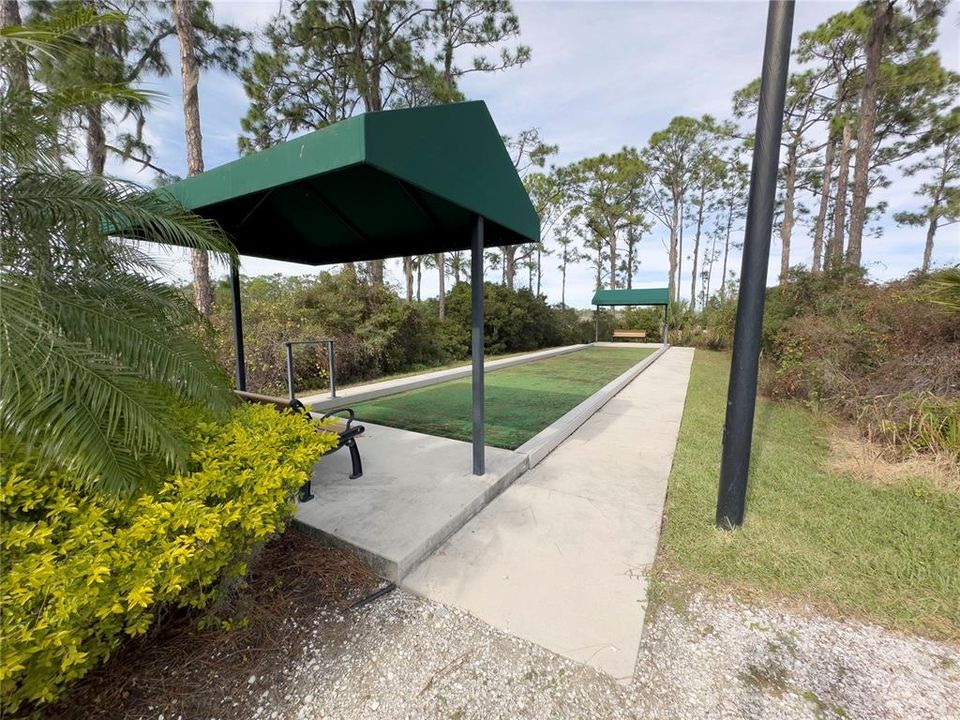 For Rent: $3,000 (3 beds, 2 baths, 1984 Square Feet)