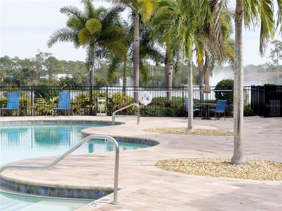 For Rent: $3,000 (3 beds, 2 baths, 1984 Square Feet)