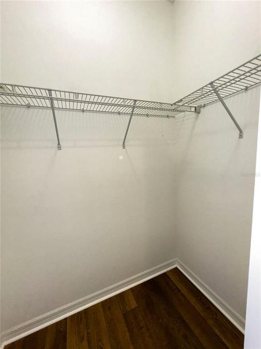 For Rent: $3,000 (3 beds, 2 baths, 1984 Square Feet)