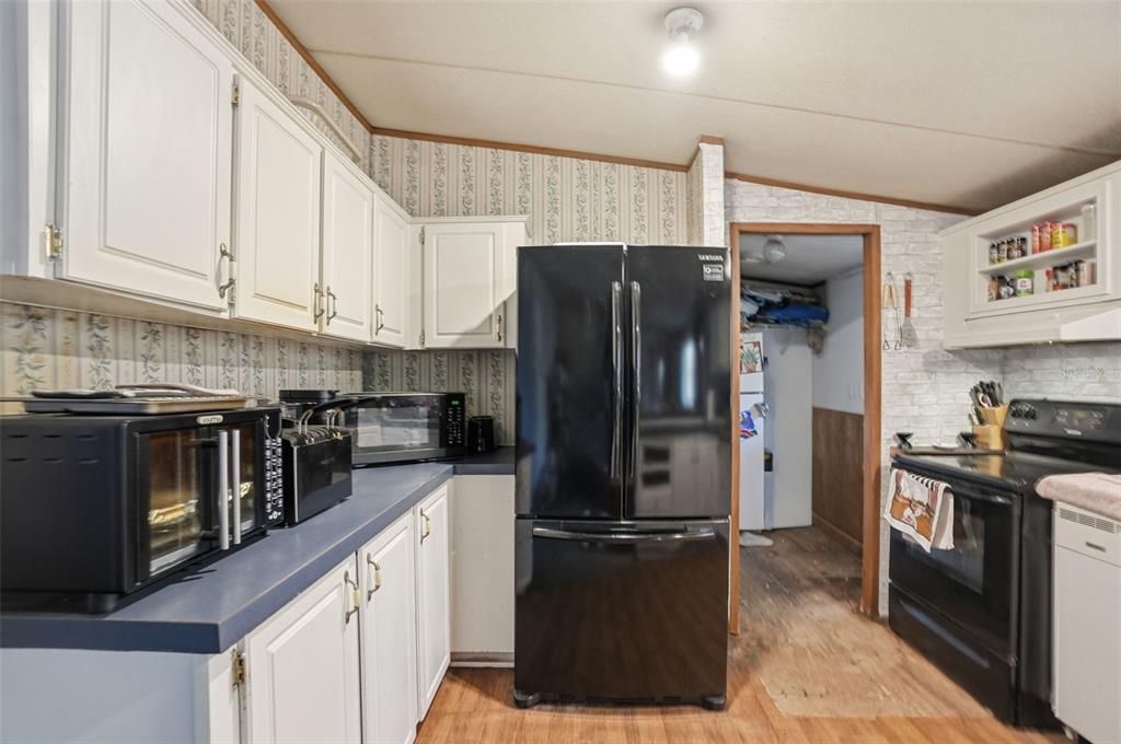 На продажу: $160,000 (3 спален, 2 ванн, 1242 Квадратных фут)