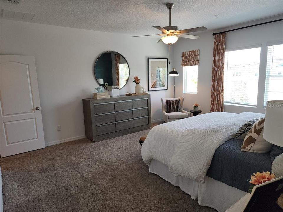 For Rent: $3,800 (3 beds, 2 baths, 1844 Square Feet)