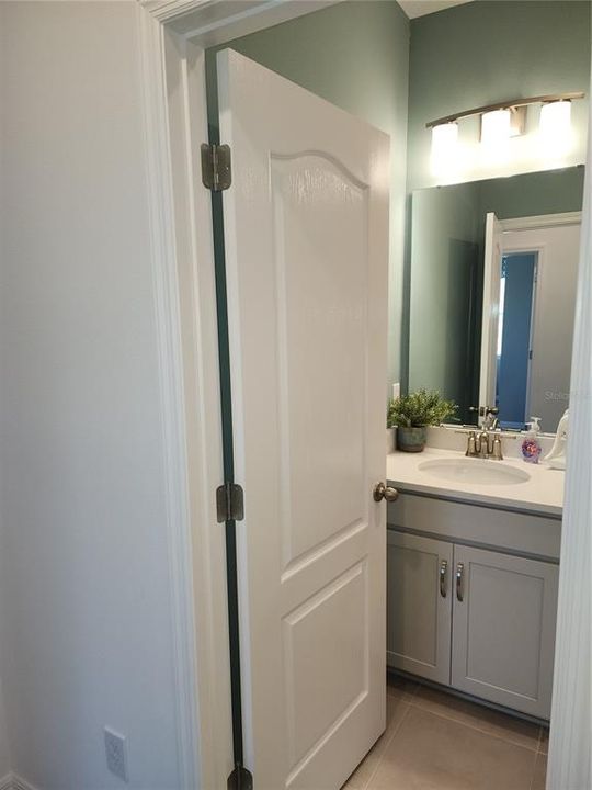 For Rent: $3,800 (3 beds, 2 baths, 1844 Square Feet)